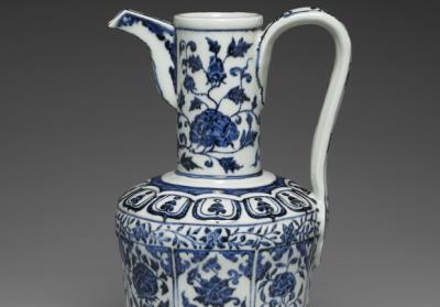 图片[2]-Ewer with flowers decoration in underglazed blue, Ming dynasty, Yongle reign (1403-1424)-China Archive